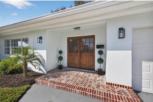 1736 GOLF VIEW DRIVE, BELLEAIR, FL 33756 - MLS#MFRTB8460177