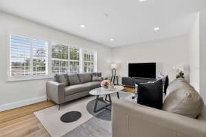 1736 GOLF VIEW DRIVE, BELLEAIR, FL 33756 - MLS#MFRTB8460177