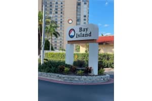 7465 BAY ISLAND DRIVE, SOUTH PASADENA, FL 33707 - MLS#MFRTB8460244