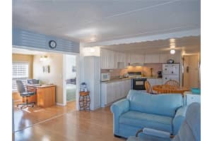 27466 US HIGHWAY 19 N #100, CLEARWATER, FL 33761 - MLS#MFRTB8460323