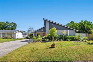 3113 CHAMBLEE LANE, CLEARWATER, FL 33759 - MLS#MFRTB8460358