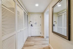 36750 US HIGHWAY 19 N #01209, PALM HARBOR, FL 34684 - MLS#MFRTB8460359