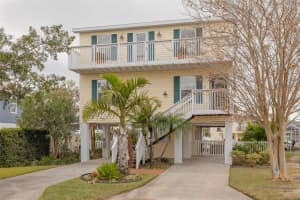 4207 DES PREZ COURT, HERNANDO BEACH, FL 34607 - MLS#MFRTB8460531