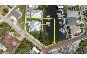 216 HIGH STREET, TARPON SPRINGS, FL 34689 - MLS#MFRTB8460596