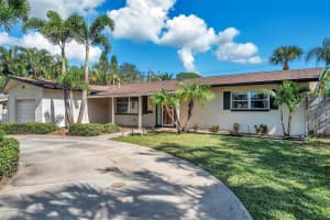 2825 60TH STREET, ST PETERSBURG, FL 33710 - MLS#MFRTB8460613