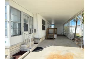 653 MOUNT LANCASTER AVENUE, ST PETERSBURG, FL 33702 - MLS#MFRTB8460629