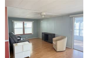 653 MOUNT LANCASTER AVENUE, ST PETERSBURG, FL 33702 - MLS#MFRTB8460629