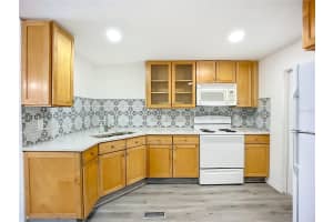 131 JASON DR, VALRICO, FL 33594 - MLS#MFRTB8460640