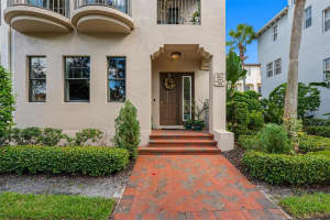 6012 YEATS MANOR DRIVE, TAMPA, FL 33616 - MLS#MFRTB8460671