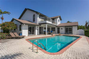 3901 13TH WAY, ST PETERSBURG, FL 33703 - MLS#MFRTB8460706