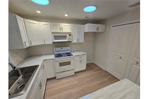 9994 83rd St N, Seminole, FL 33777, Sold 04/21/26