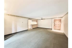 36750 US HIGHWAY 19 N #5-210, PALM HARBOR, FL 34683 - MLS#MFRTB8460742