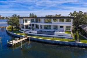 1075 31ST TERRACE, ST PETERSBURG, FL 33704 - MLS#MFRTB8460811