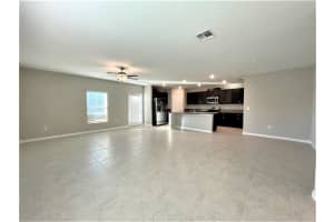 7048 Samuel Ivy Dr Tampa, FL 33619 - Off Market