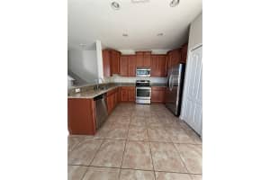 2752 HAMPTON GREEN LANE, BRANDON, FL 33511 - MLS#MFRTB8460943