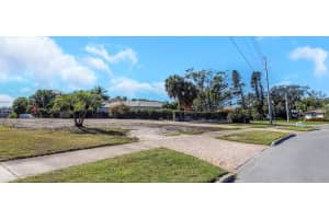 105 ESTADO WAY, ST PETERSBURG, FL 33704 - MLS#MFRTB8460945