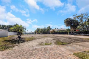 105 ESTADO WAY, ST PETERSBURG, FL 33704 - MLS#MFRTB8460945