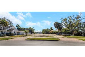105 ESTADO WAY, ST PETERSBURG, FL 33704 - MLS#MFRTB8460945