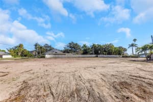 140 BRIGHTWATERS BOULEVARD, ST PETERSBURG, FL 33704 - MLS#MFRTB8460961