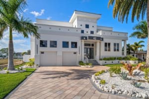 42 MIDWAY ISLAND, CLEARWATER BEACH, FL 33767 - MLS#MFRTB8460969