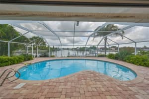 6429 LAKE SUNRISE DRIVE, APOLLO BEACH, FL 33572 Sold 01/30/26