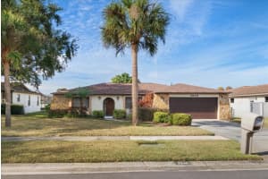 2545 Colony Dr, DUNEDIN