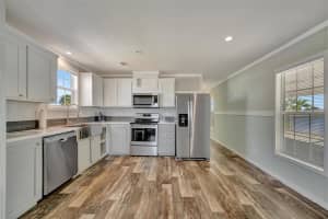 105 SAINT JOHNS WAY, APOLLO BEACH, FL 33572 - MLS#MFRTB8461000