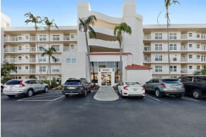 6001 BAHIA DEL MAR CIRCLE, ST PETERSBURG, FL 33715 - MLS#MFRTB8461027