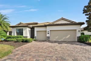 227 HERITAGE PRESERVE RUN, BRADENTON, FL 34212 - MLS#MFRTB8461031