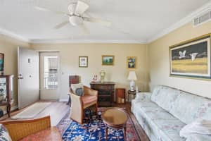 209 LINCOLN CIRCLE, ST PETERSBURG, FL 33702 - MLS#MFRTB8461039