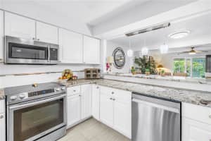 3465 41ST TERRACE, ST PETERSBURG, FL 33711 - MLS#MFRTB8461073