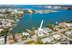244 145th Ave E, MADEIRA BEACH 244 145th Ave E, MADEIRA BEACH