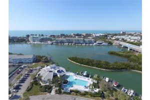 11450 HARBOR WAY, LARGO, FL 33774 - MLS#MFRTB8461084