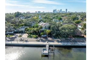 2152 COFFEE POT BOULEVARD, ST PETERSBURG, FL 33704 - MLS#MFRTB8461093