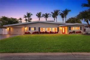 225 55TH AVENUE, ST PETE BEACH, FL 33706 - MLS#MFRTB8461157