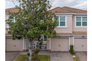 8311 Foster Dr, DAVENPORT