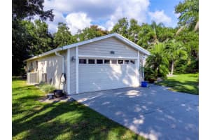 8108 GLENBROOKE PLACE, SARASOTA, FL 34243 - MLS#MFRTB8461173