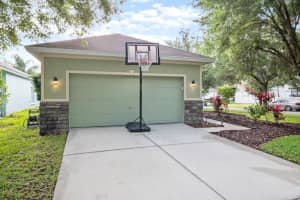 5634 Tanagerlake Rd, LITHIA
