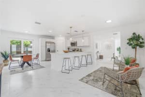 4095 LOCUST STREET, ST PETERSBURG, FL 33703 - MLS#MFRTB8461273