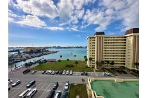 4550 COVE CIRCLE, ST PETERSBURG, FL 33708 - MLS#MFRTB8461288