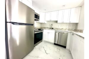 4550 COVE CIRCLE, ST PETERSBURG, FL 33708 - MLS#MFRTB8461288