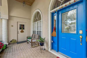 928 OAKVIEW ROAD, TARPON SPRINGS, FL 34689 - MLS#MFRTB8461310