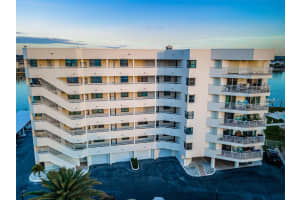 2539 GARY CIRCLE, DUNEDIN, FL 34698 - MLS#MFRTB8461387