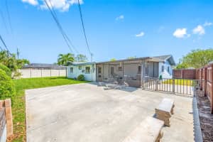 1900 60TH WAY, ST PETERSBURG, FL 33710 - MLS#MFRTB8461414