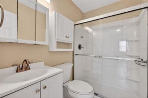 423 61ST AVENUE, ST PETERSBURG, FL 33703 - MLS#MFRTB8461426