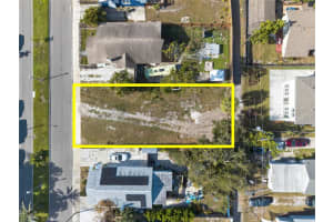 1107 9TH AVENUE, ST PETERSBURG, FL 33705 - MLS#MFRTB8461460