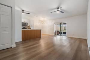 404 REGAL PARK DRIVE, VALRICO, FL 33594 - MLS#MFRTB8461467