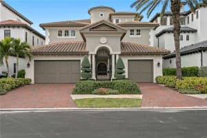 5905 BEACON SHORES STREET, TAMPA, FL 33616 - MLS#MFRTB8461468