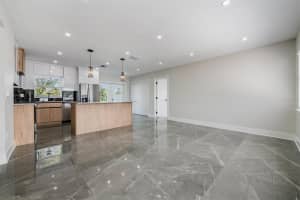 8217 TANGLEWOOD LANE, TAMPA, FL 33615 - MLS#MFRTB8461601