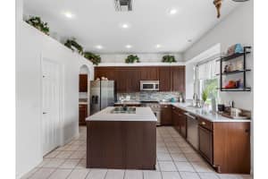 12439 BRISTOL COMMONS CIRCLE, TAMPA, FL 33626 - MLS#MFRTB8461677